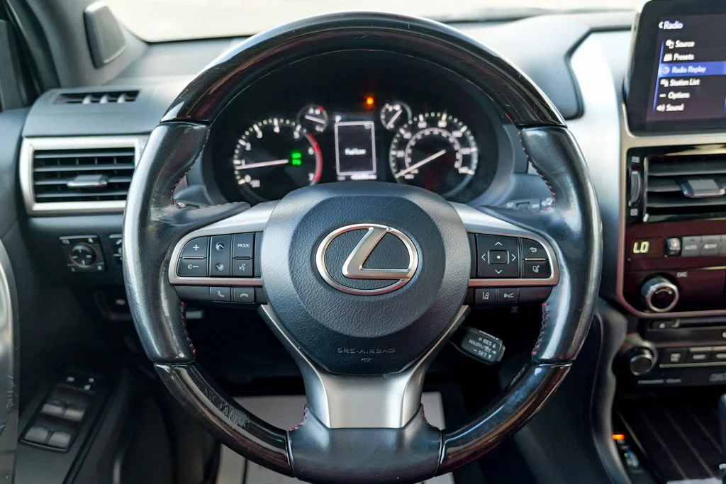 Used 2023 Onyx Black Lexus 460 image 46