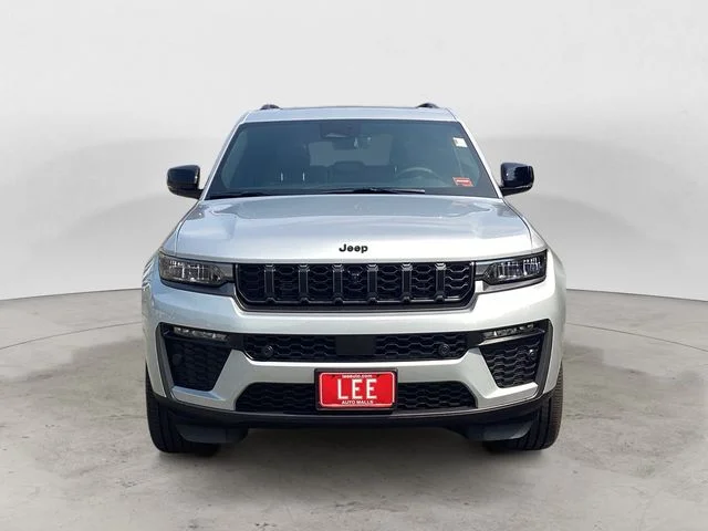 New 2026 Silver Jeep 85TH ANNIVERSARY EDITION 4X4 image 9