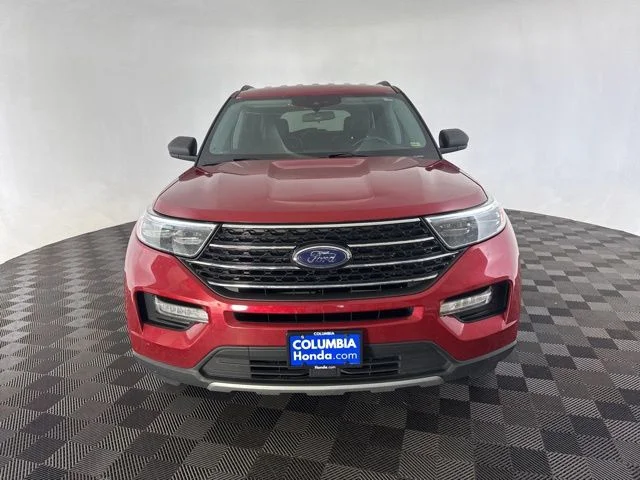 Used 2021 Red Ford XLT image 2