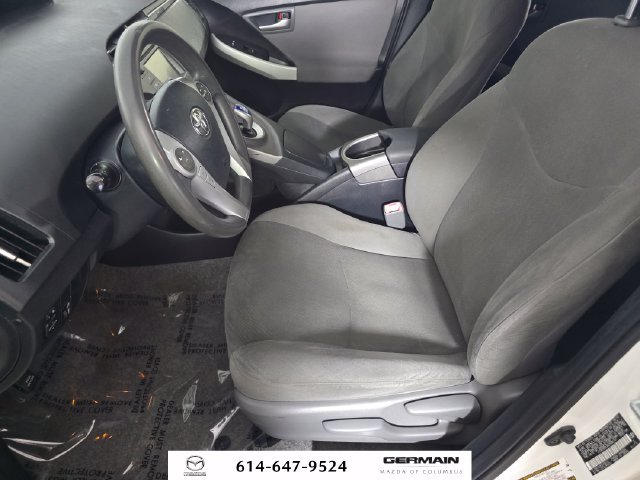 Used 2012 White Toyota Three image 20