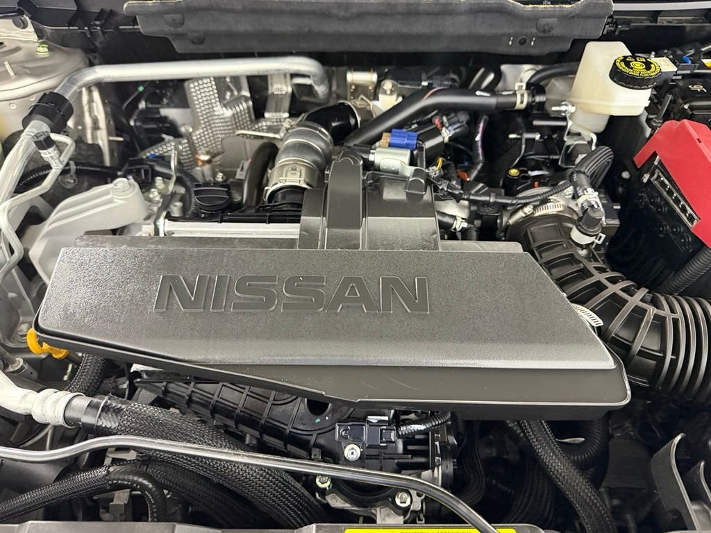 Used 2026 Gold Nissan Platinum image 34
