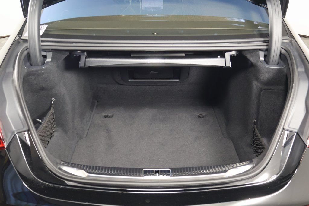 New 2026 Black Mercedes-Benz S 580 image 18