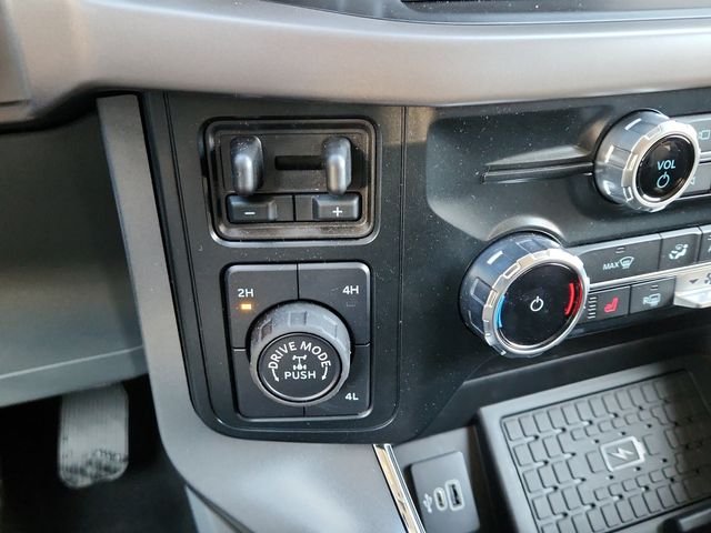 2025 Ford F-150 XLT - Photo 21