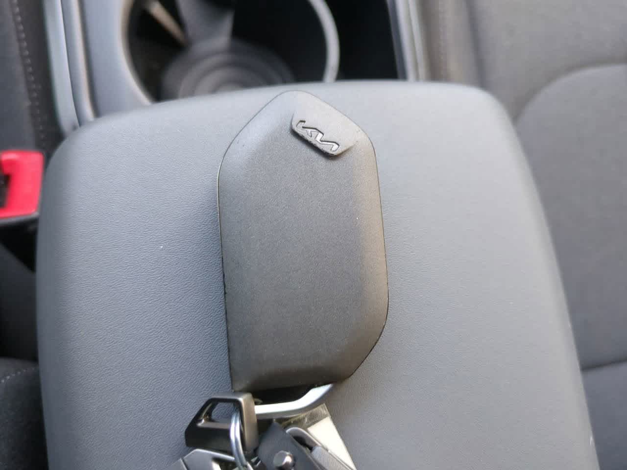 Used 2025 Steel Gray Kia LXS image 26