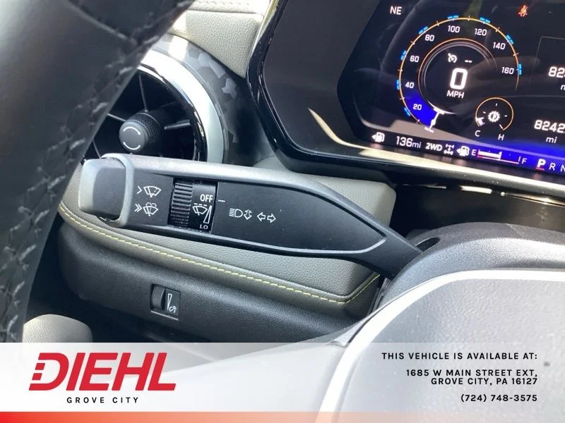 Used 2025 Gray Chevrolet ZR2 image 30