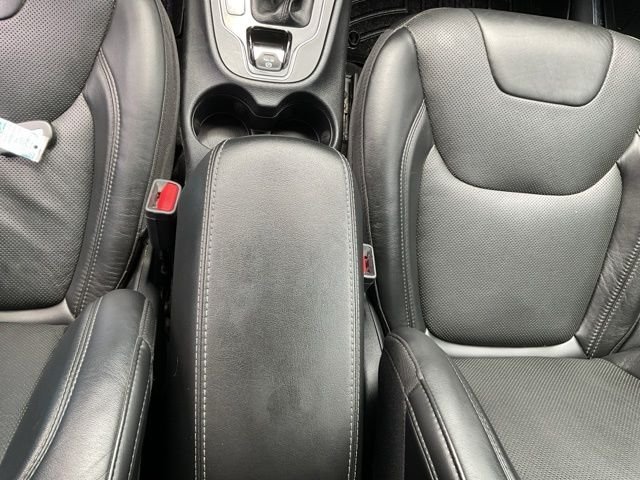 Used 2020 Gray Jeep Limited image 36