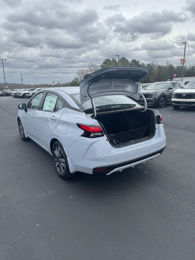 2025 Nissan Versa Sedan SV - Photo 16