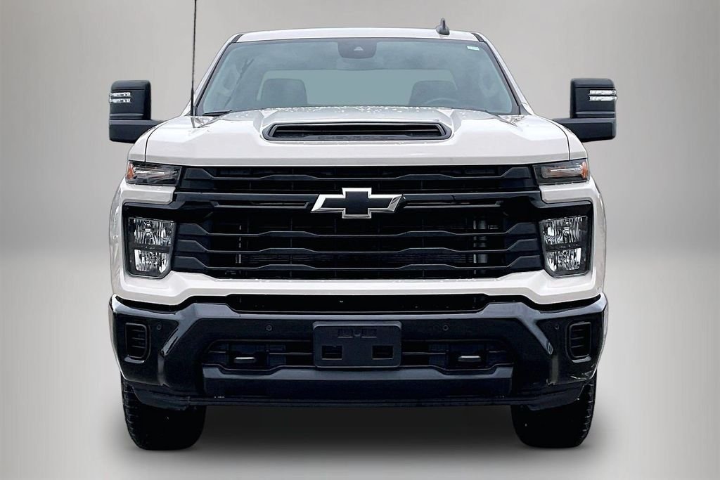 Used 2026 Tan Chevrolet Custom image 3