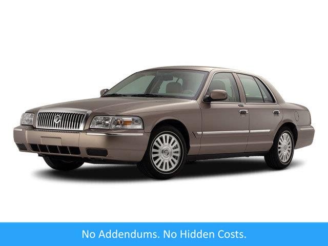 2010 Mercury Grand Marquis LS's photo