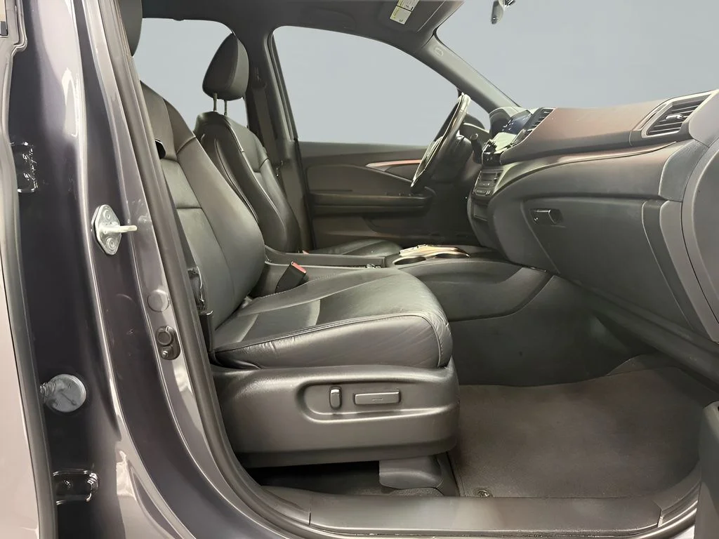 2021 Honda Passport EX-L - Photo 13