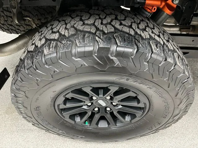 Used 2025 Black Ford Raptor image 15