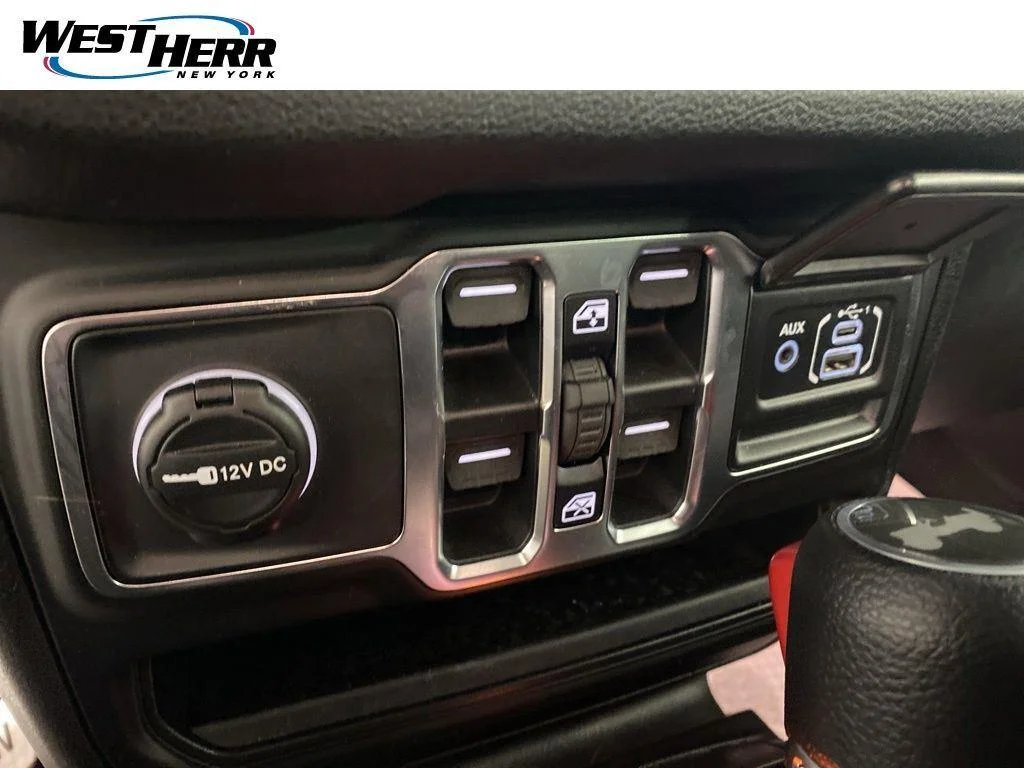 Used 2026 Bright White Clearcoat Jeep Sport S image 5