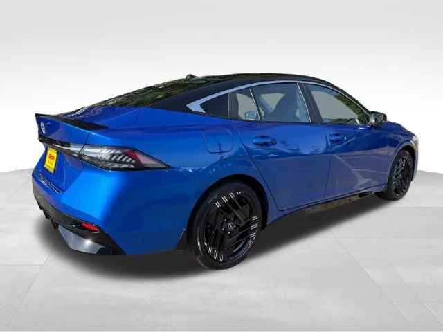New 2027 Bluestone Pearl/Super Black Nissan SR image 7
