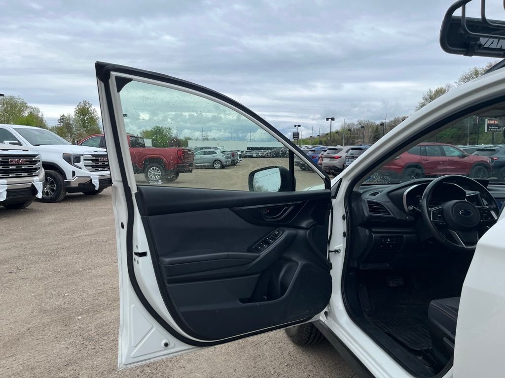 Used 2019 Crystal White Pearl Subaru 2.0i Premium image 16