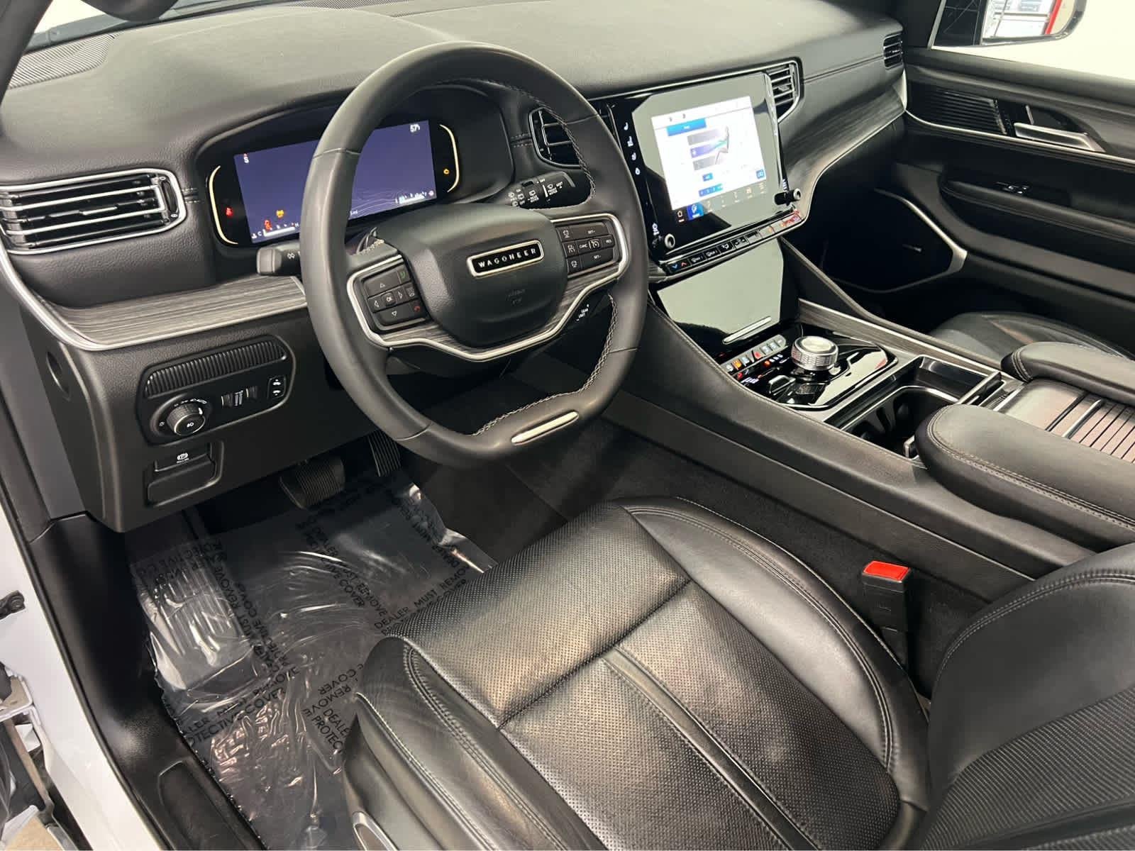 2024 Jeep Wagoneer Series II - Photo 13