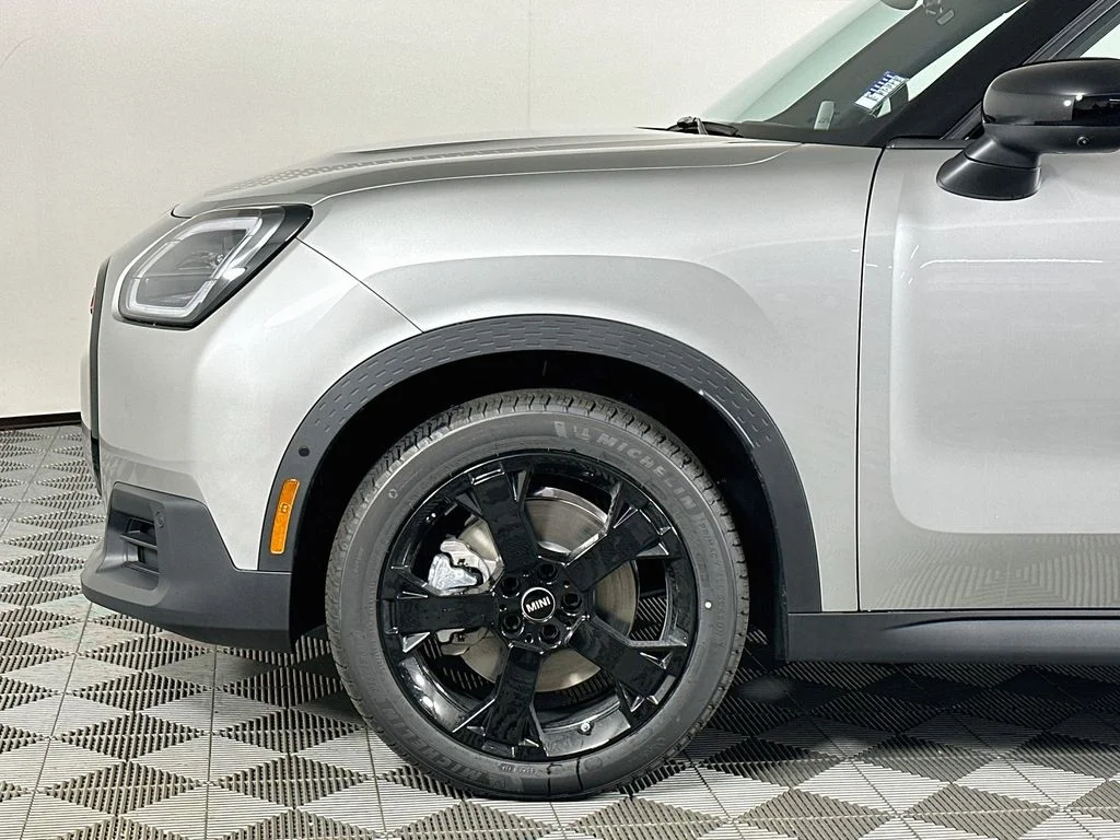 2026 MINI Countryman S - Photo 9