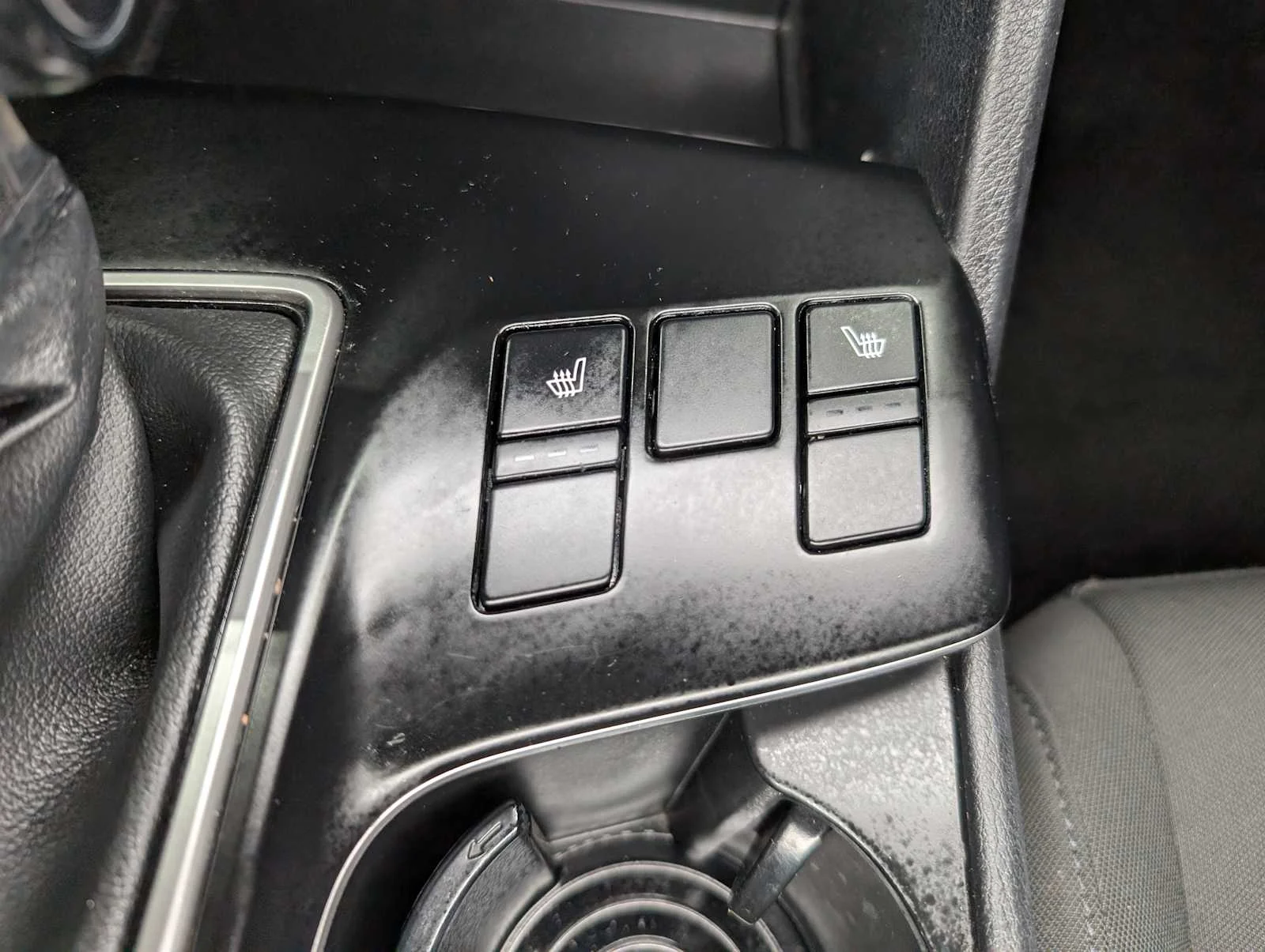 Used 2024 Steel Gray Kia LX image 31