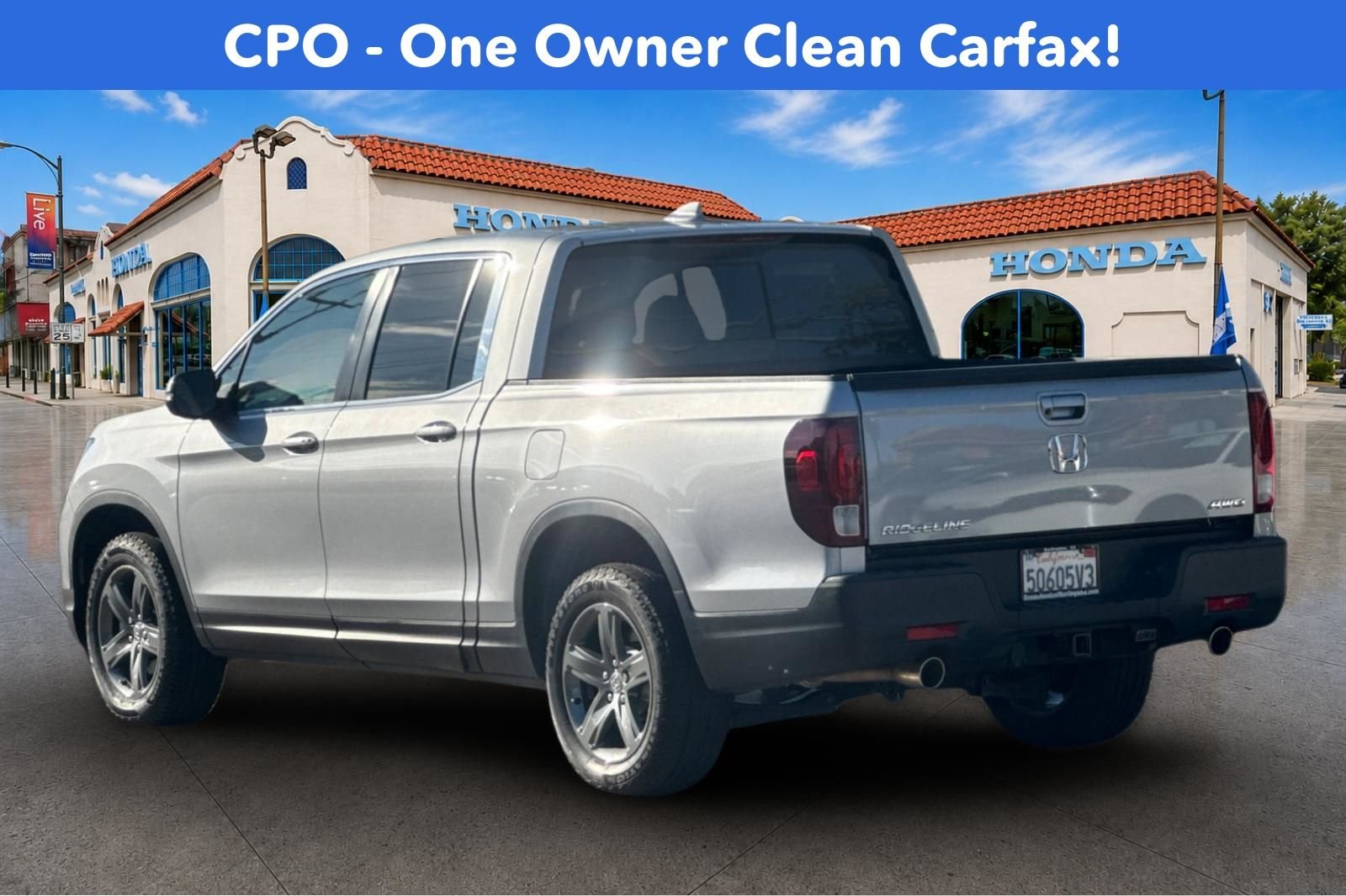 Used 2023 Lunar Silver Metallic Honda RTL image 6
