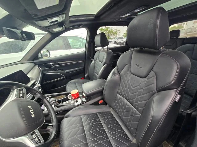 Certified Used 2025 Gray Kia SX-Prestige X-Line image 9