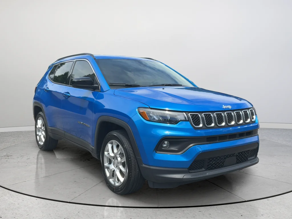 2024 Jeep Compass Latitude Lux