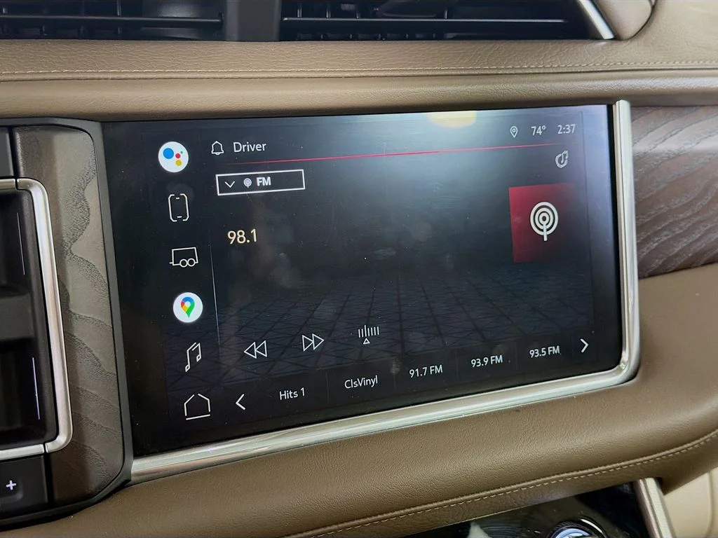 Used 2022 Black GMC Denali image 16