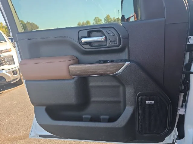 Used 2023 Beige Chevrolet High Country image 28