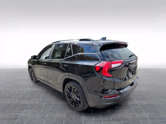 Used 2023 Black GMC SLE image 5