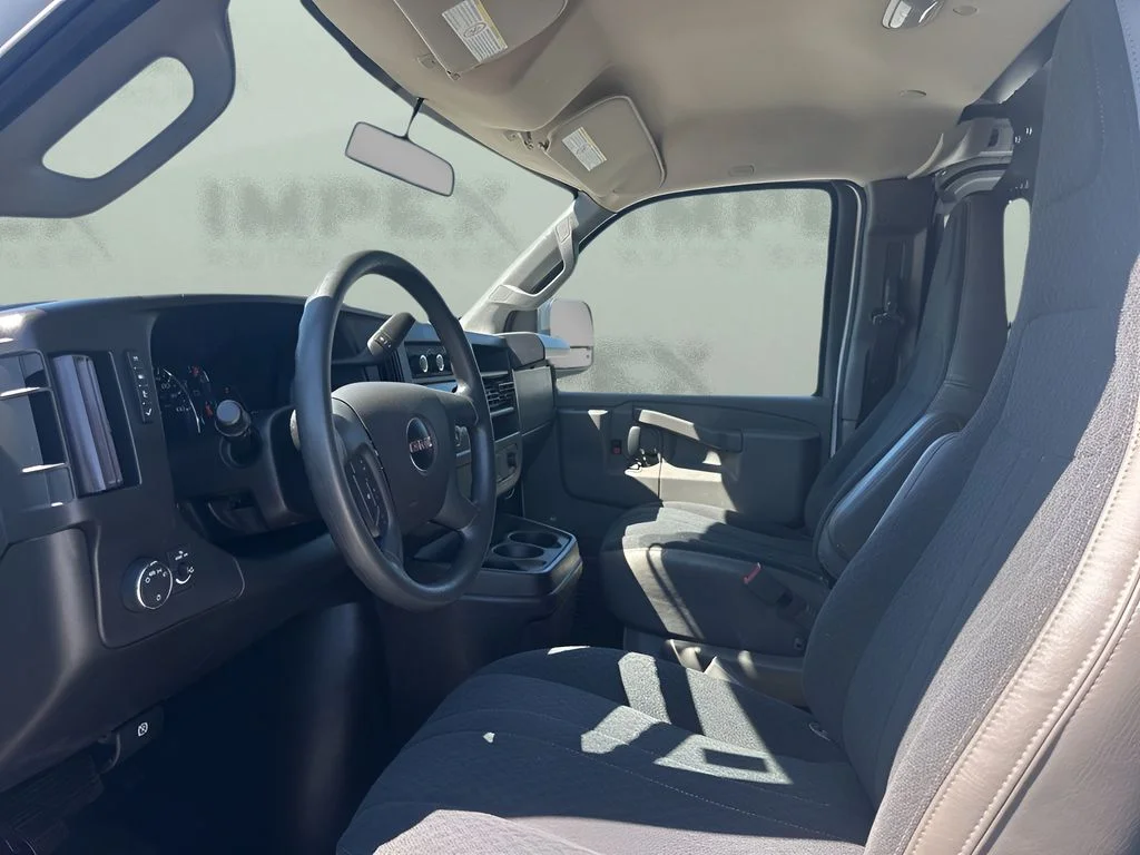 Used 2023 White GMC Work Van image 9