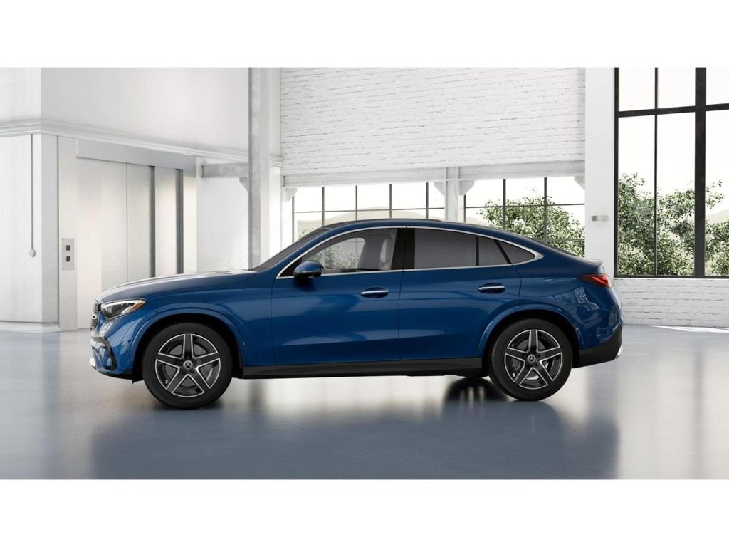 New 2027 Starling Blue Metallic Mercedes-Benz GLC 300 image 35