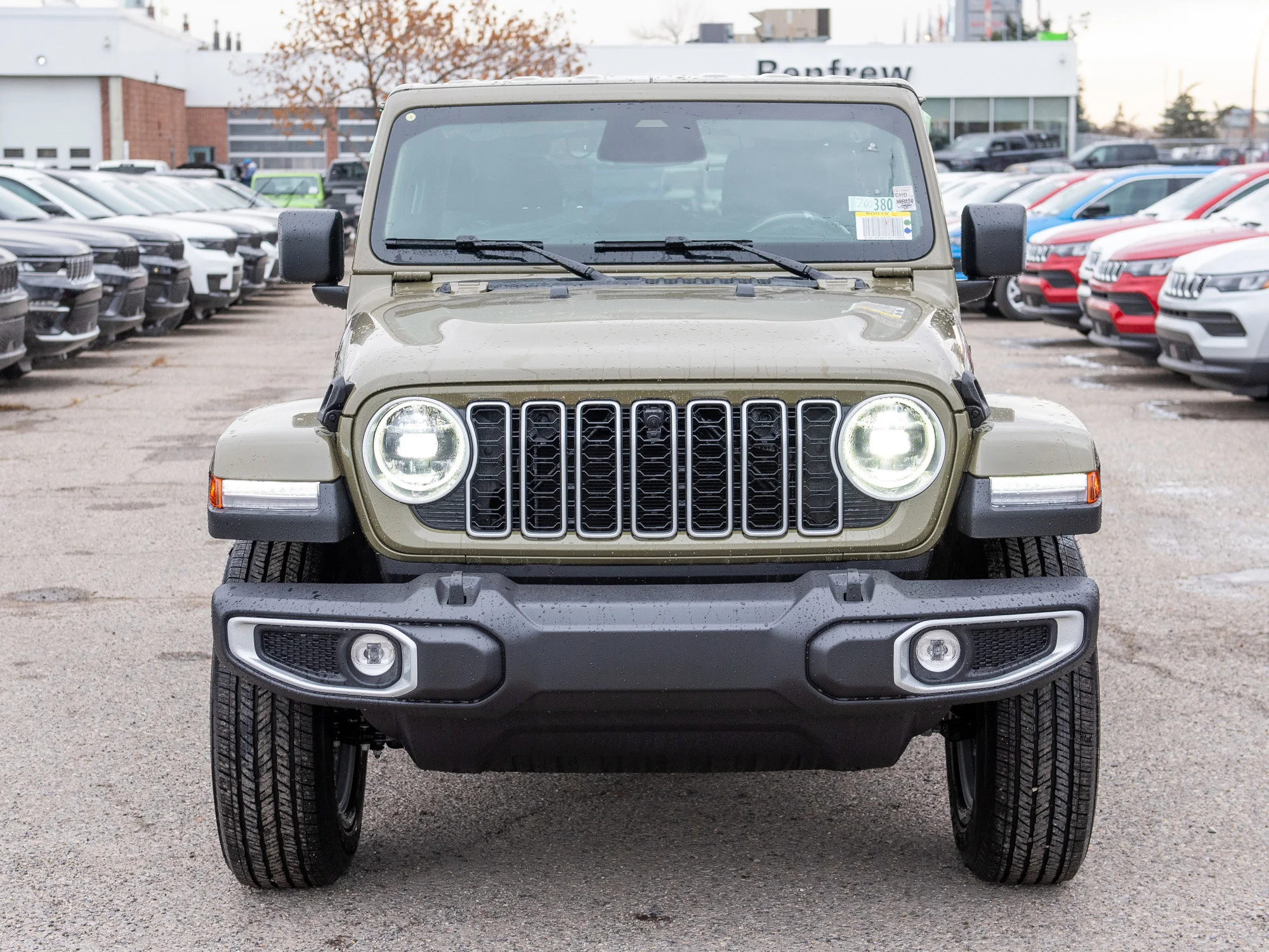 Used 2026 41 Jeep Sahara* 4 Door 4x4, McKinley Leather, Alpine Audio, Heated Seats image 10