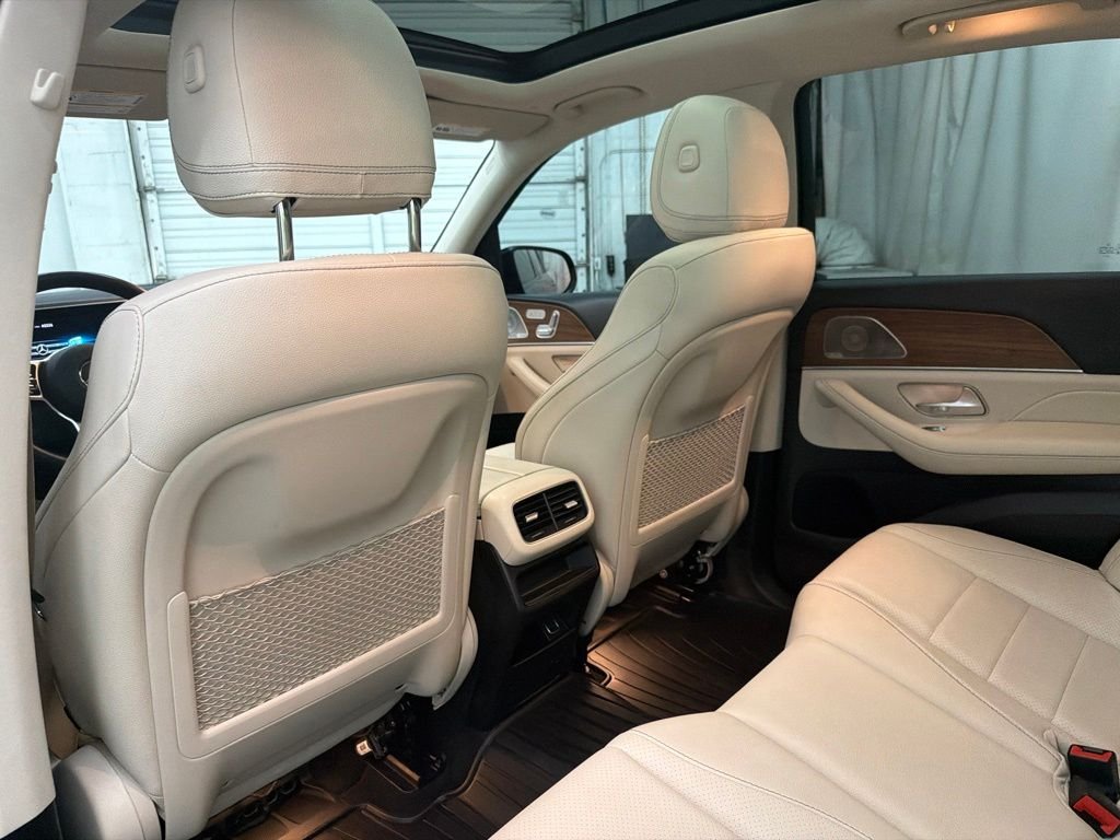 Certified Used 2022 Black Mercedes-Benz GLE 350 image 23