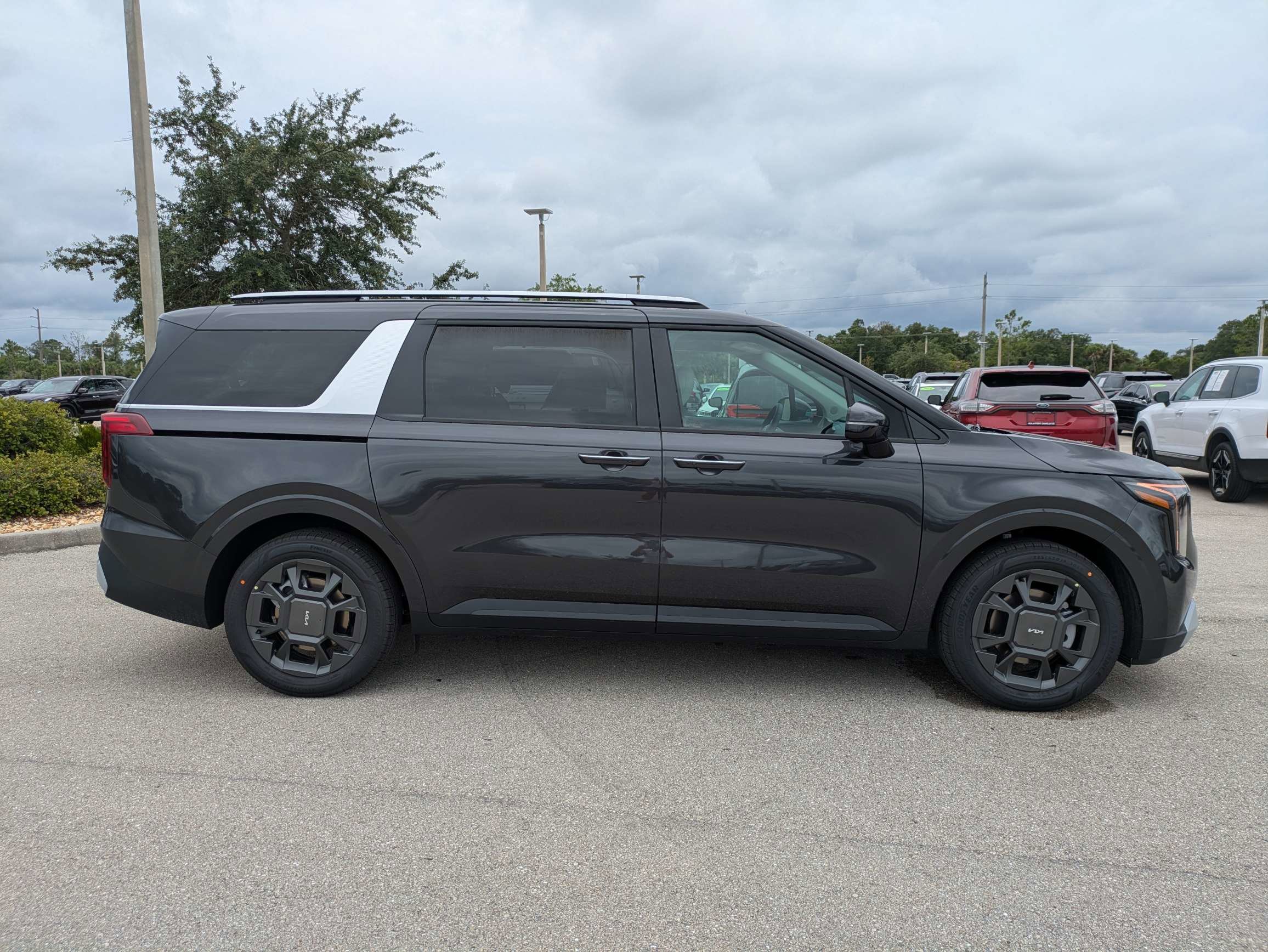 New 2026 Panthera Metal Kia EX image 4