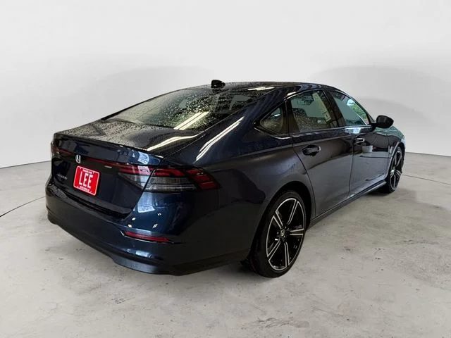 New 2026 Blue Honda SE image 6