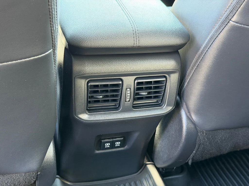 Used 2020 Gray Toyota XLE Premium image 8