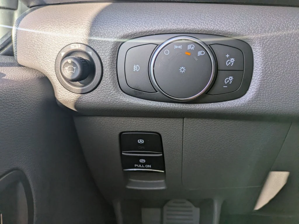New 2026 Oxford White Ford XLT image 26