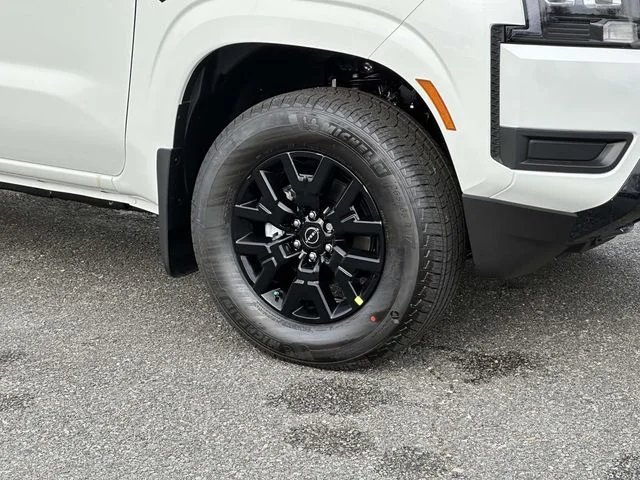 2026 Nissan Frontier SV - Photo 7