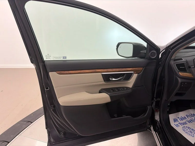 Used 2018  Honda EX image 20