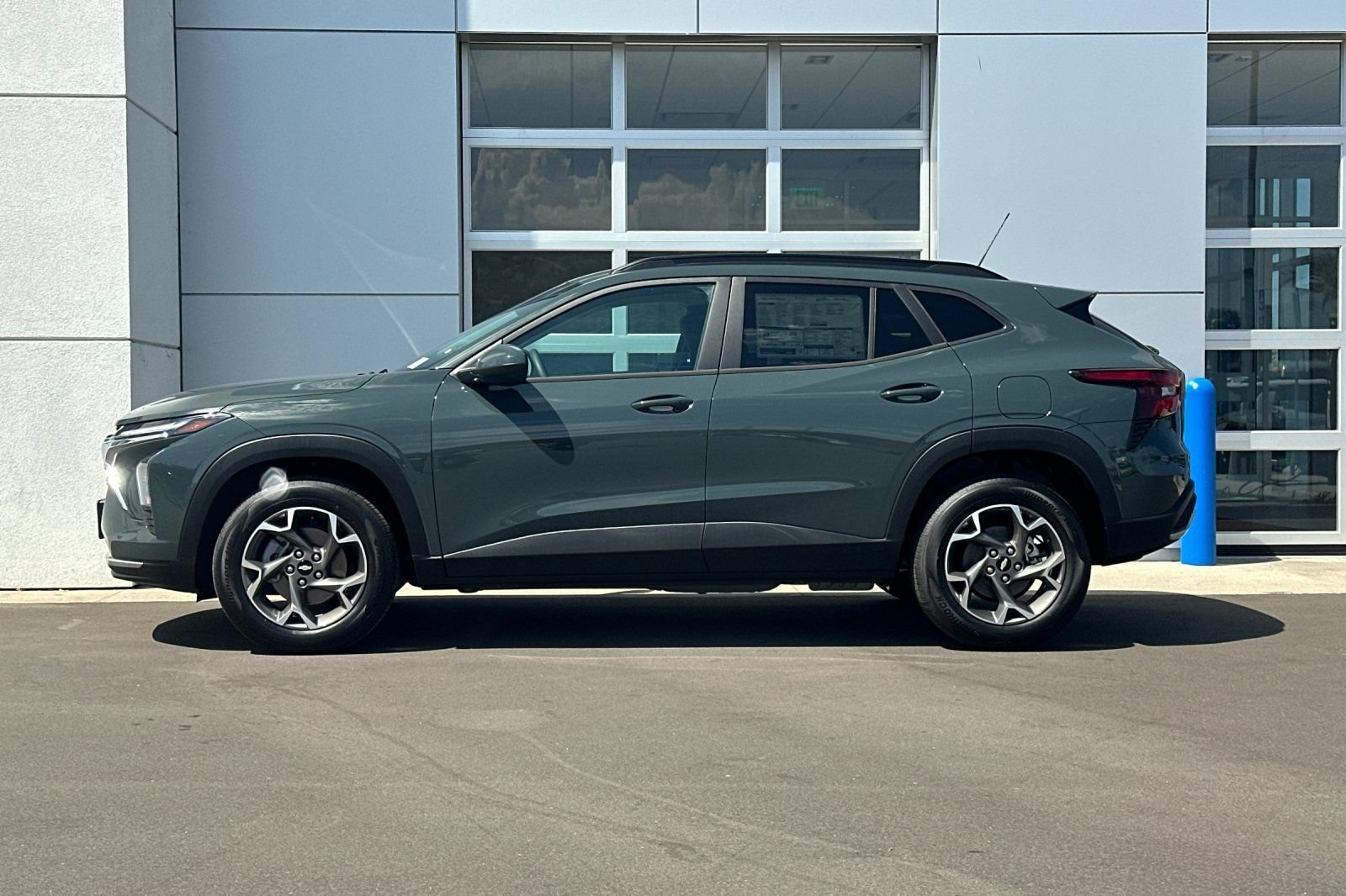 2026 Chevrolet Trax LT - Photo 7