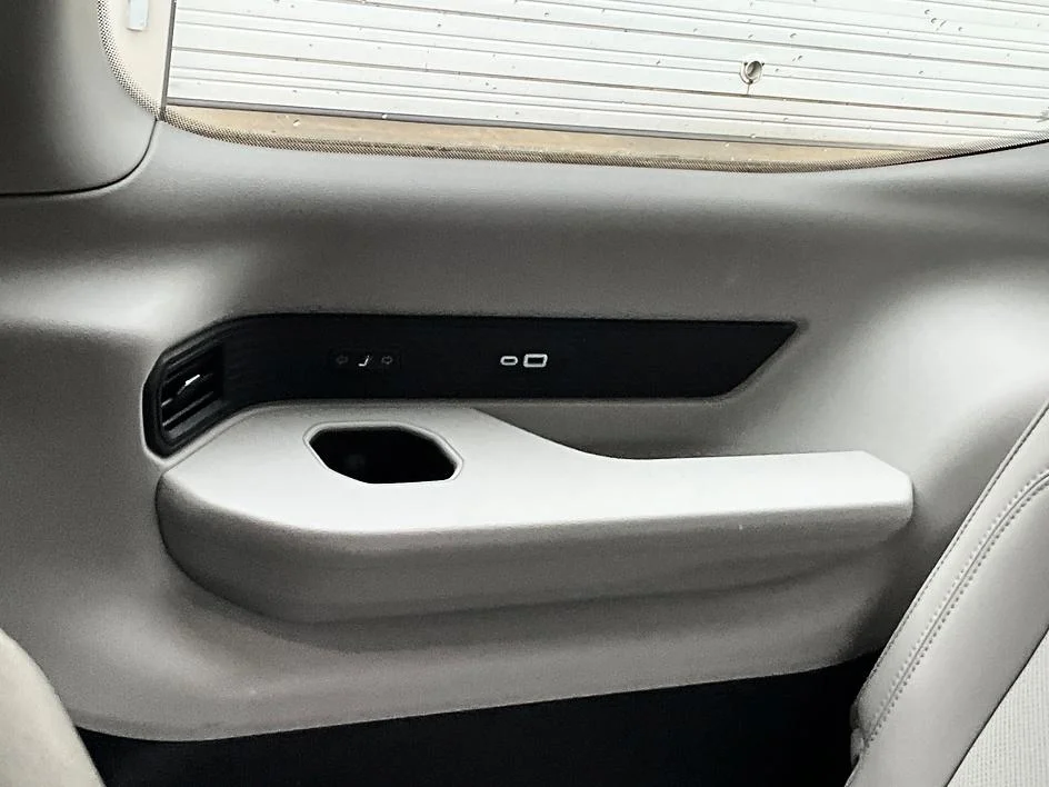 2022 Jeep Wagoneer Series III - Photo 36