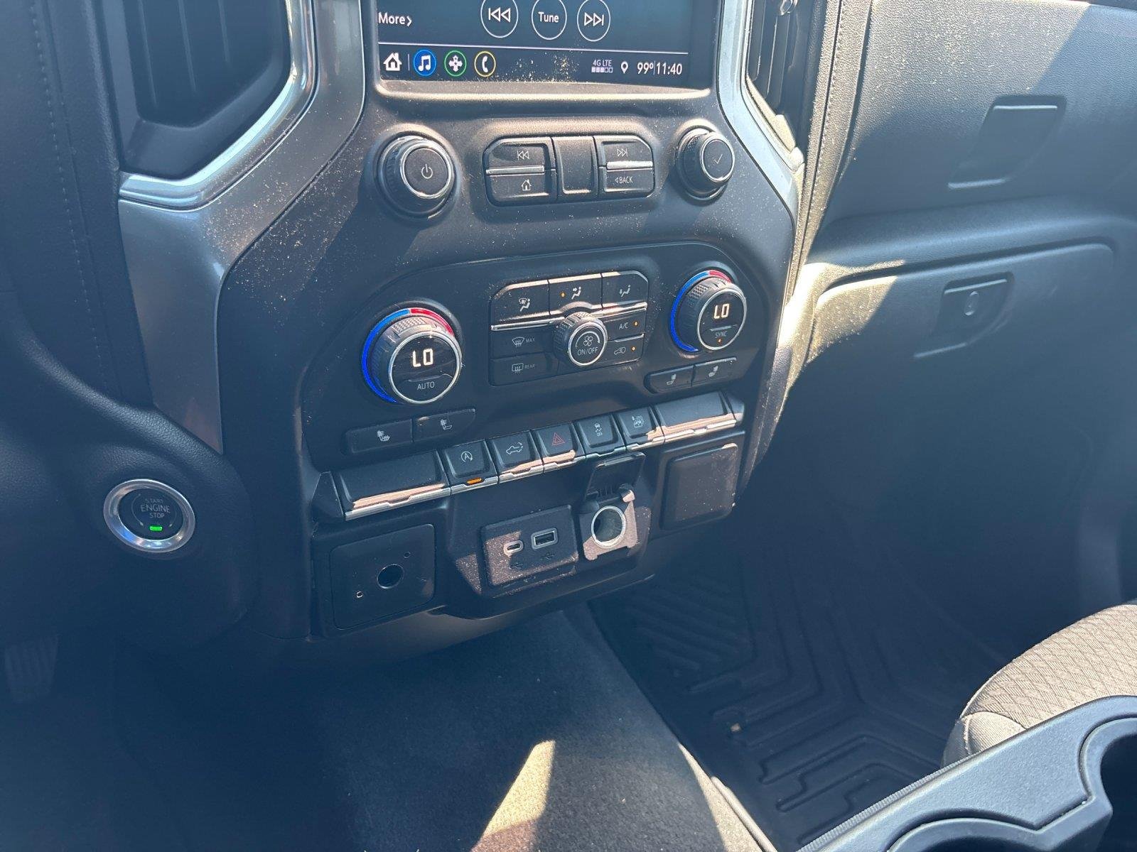 Used 2019 Silver Ice Metallic Chevrolet LT image 25