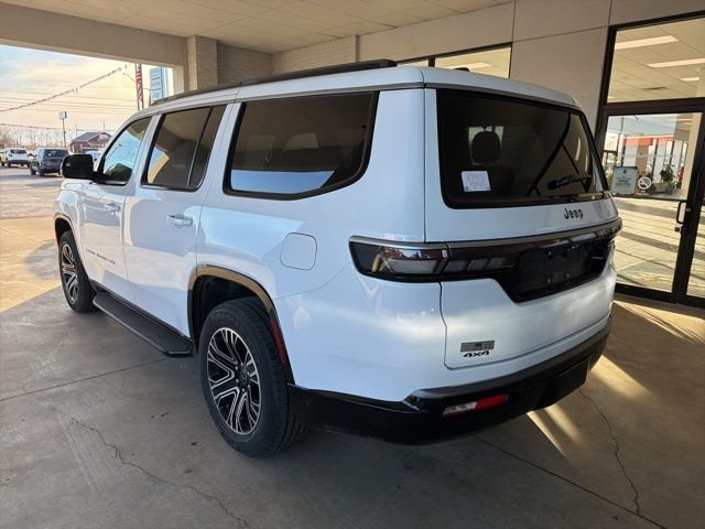 New 2026 Bright White Clear-Coat Exterior Paint Jeep  image 3