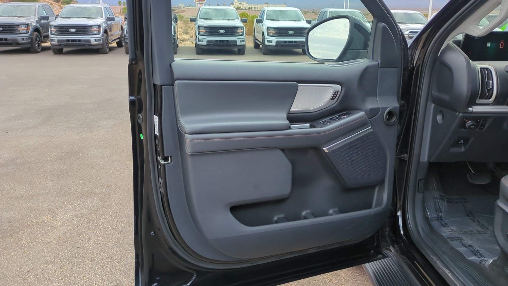Used 2025 Black Metallic Ford Active image 11