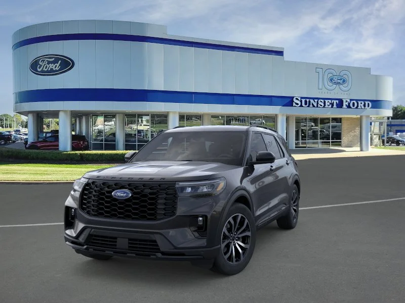 New 2026 Agate Black Metallic Ford ST-Line image 2
