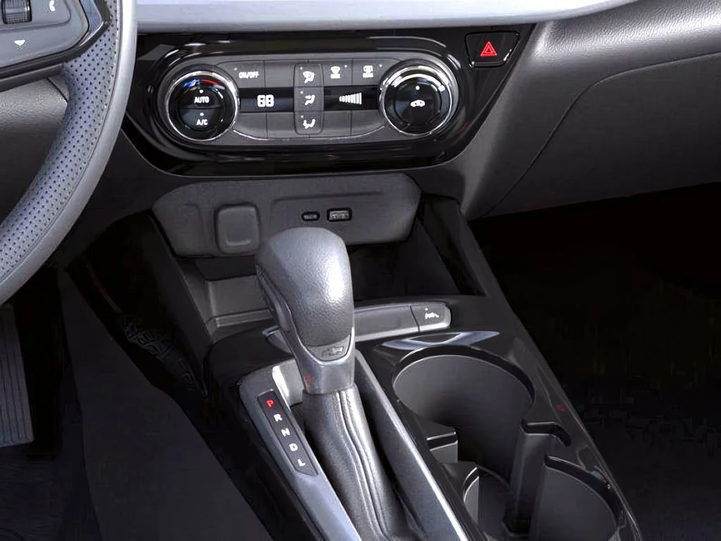 2026 Chevrolet Trax LT - Photo 21