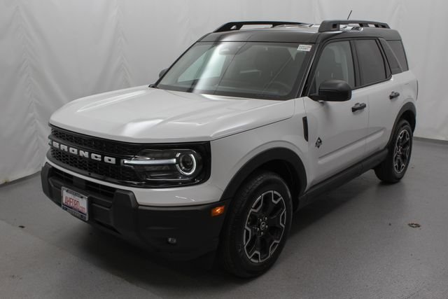New 2026 Oxford White Ford Outer Banks® image 5