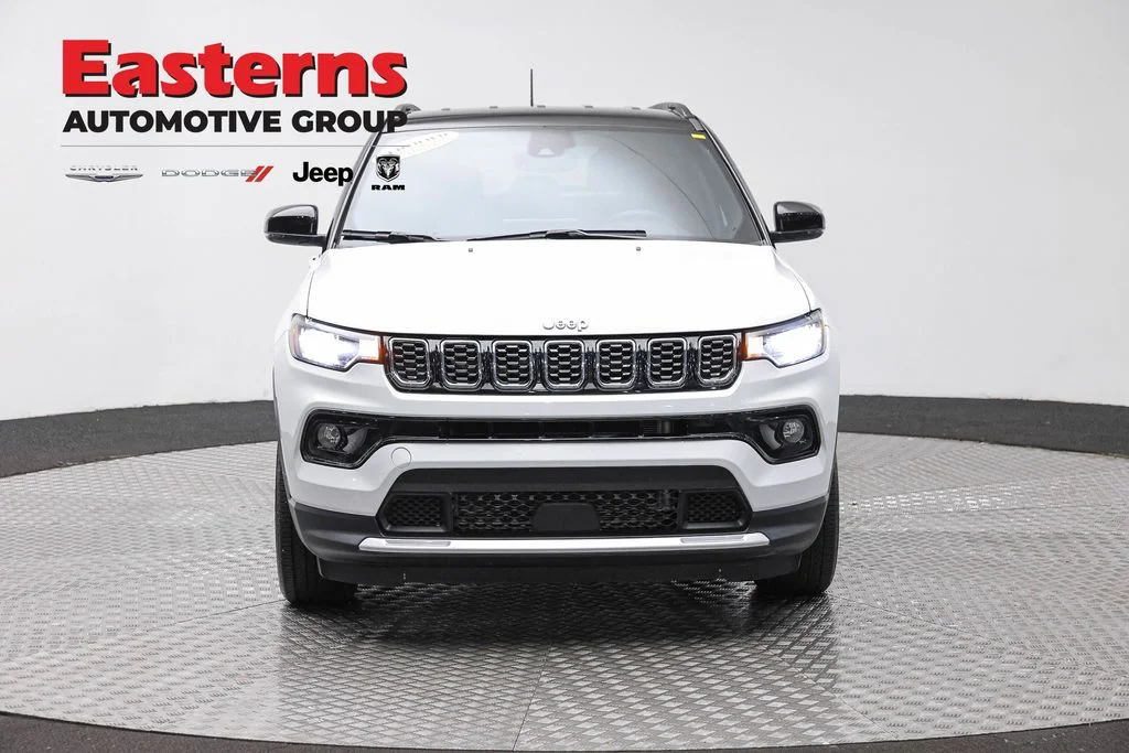 Used 2025 White Jeep Limited image 2