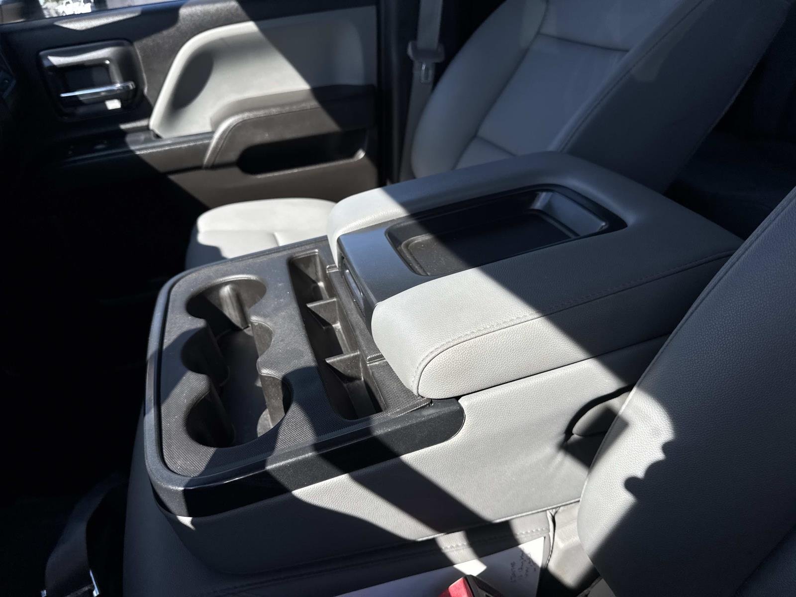 Used 2016 Summit White Chevrolet Work Truck image 25