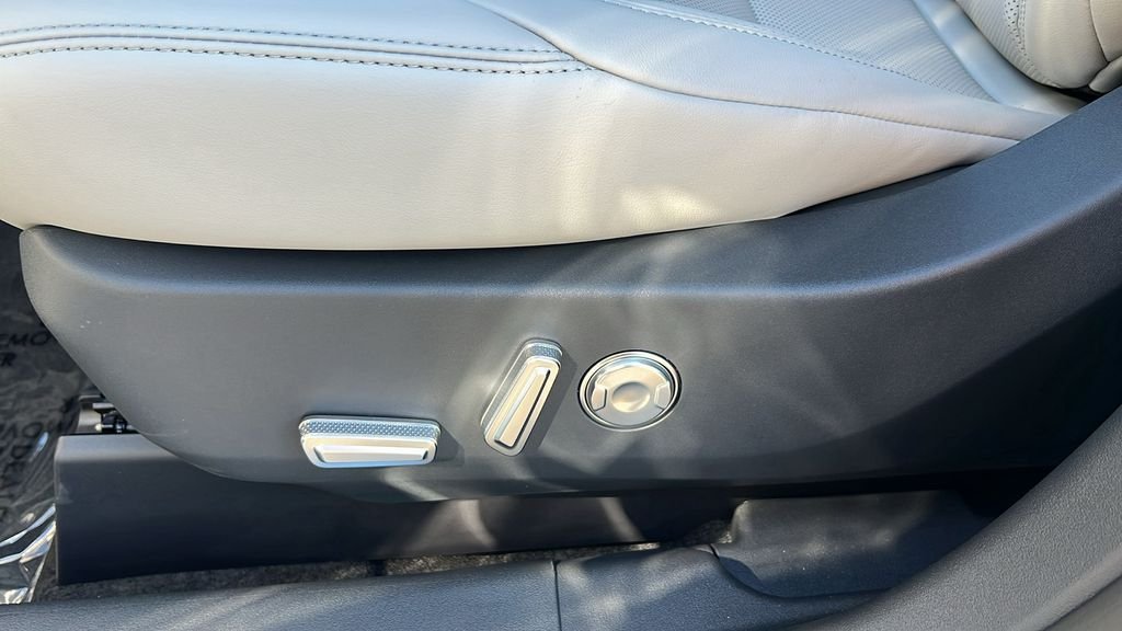 2026 Lincoln Nautilus Premiere - Photo 12