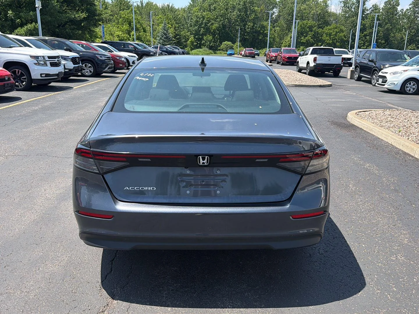 Used 2025 Meteorite Gray Metallic Honda LX image 6