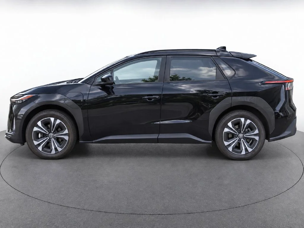Certified Used 2024 Black Toyota XLE image 2